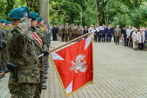 86. rocznica napaści Rosji sowieckiej na Polskę i Dzień Sybiraka | FOTORELACJA