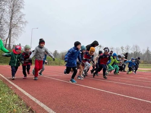 Bieg Niepodległości na stadionie MOSiR